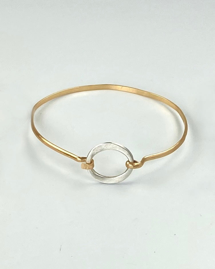 Kai Small Hooked Bangle Gold Filled - Mixed Metal